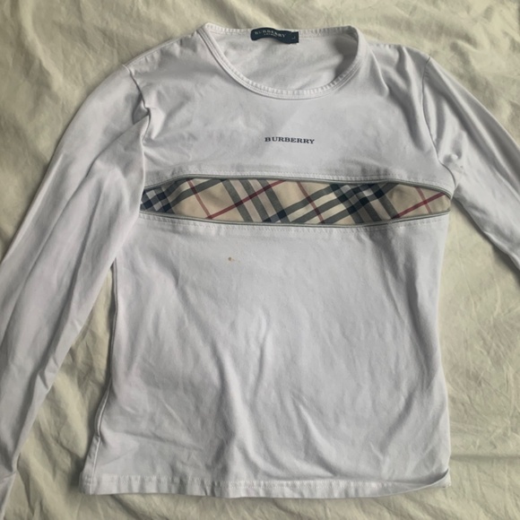 Burberry Long Sleeve - Picture 2 of 3